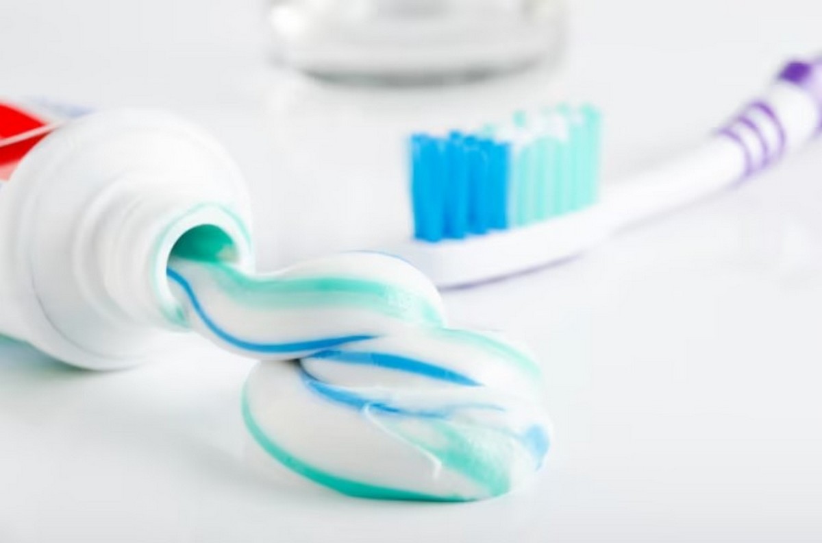 Dentifricio: tutto sul dentifricio