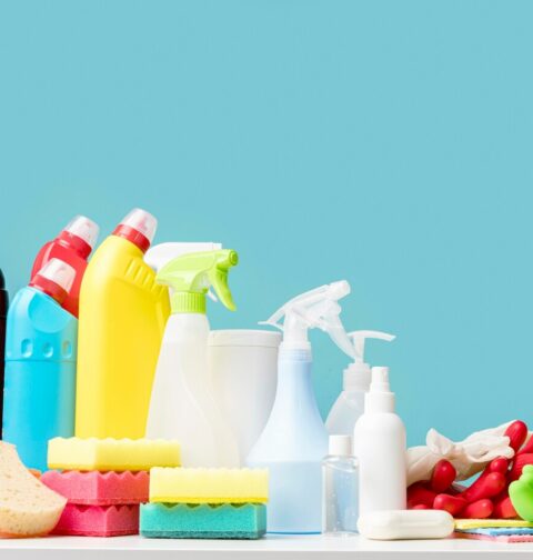 Come scegliere il detersivo giusto per ogni superficie
