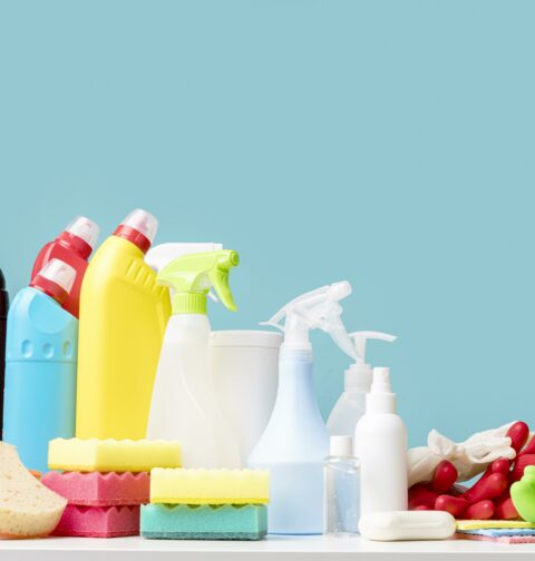 I 5 detersivi che non dovrebbero mai mancare nella tua casa