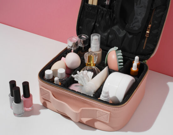 Il beauty perfetto per il weekend fuori casa