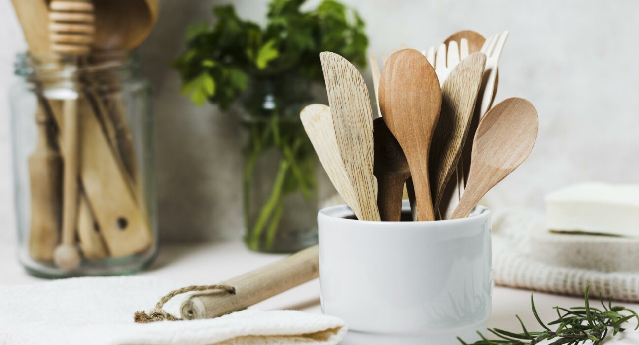 Cura e manutenzione degli utensili da cucina: come farli durare di più