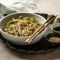 Noodles istantanei: 3 ricette furbissime pronte in 10 minuti