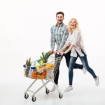 Spesa settimanale per due persone: cosa comprare per risparmiare