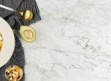 Superfici delicate in cucina: come pulirle senza danneggiarle