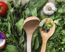Come utilizzare le erbe aromatiche: i nostri consigli per una cucina profumata e saporita