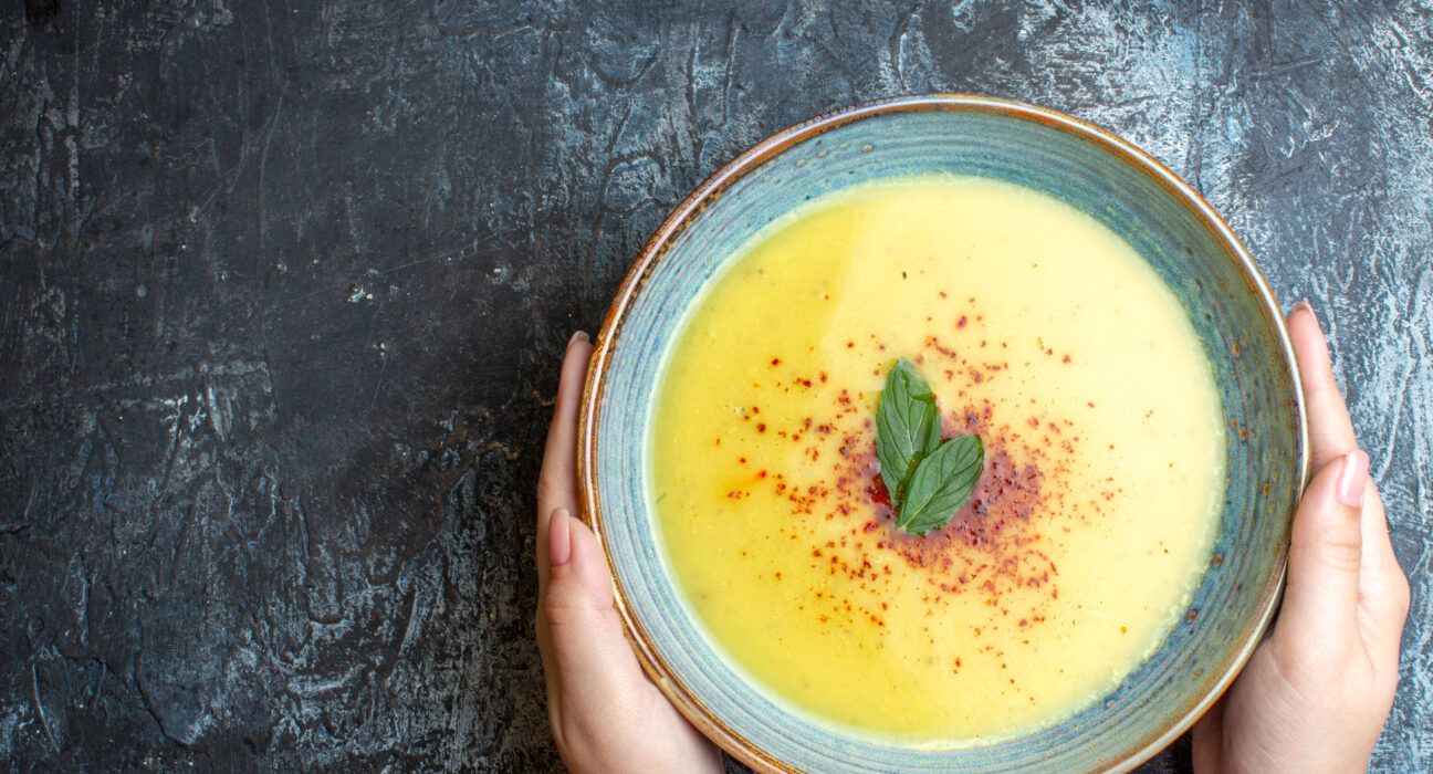 Come preparare la crema Knorr Porri e Patate in 3 minuti: ingredienti, valori e consigli