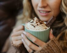 Bevande calde per l’inverno: cioccolata, tisane e infusi speziati