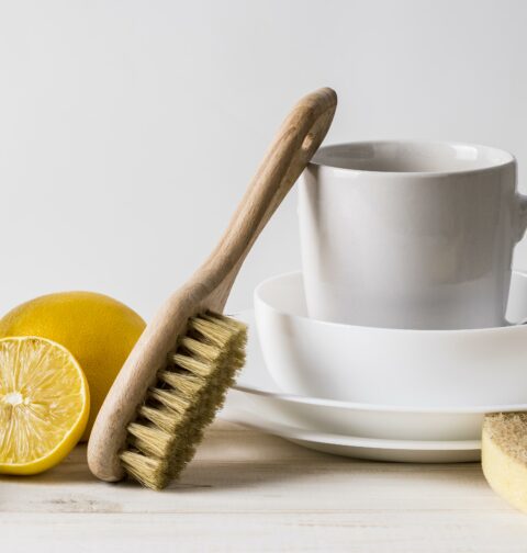 Tisane, infusi e momenti di relax: come mantenere pulite tazze e teiere