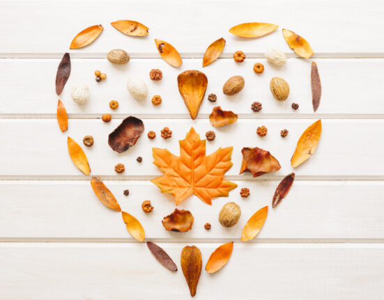 Piccoli rituali quotidiani per combattere il calo d’energia autunnale