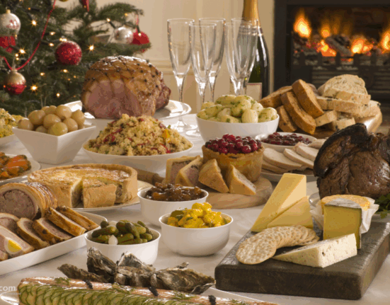 Organizzare la cucina per il pranzo di Natale: trucchi pratici per non andare in tilt