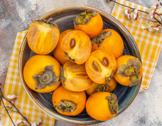 Crostata di Cachi: ricetta e consigli per la preparazione