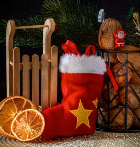 La calza della Befana: storia, significato e come riempirla oggi