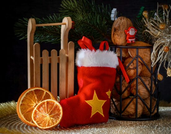 La calza della Befana: storia, significato e come riempirla oggi